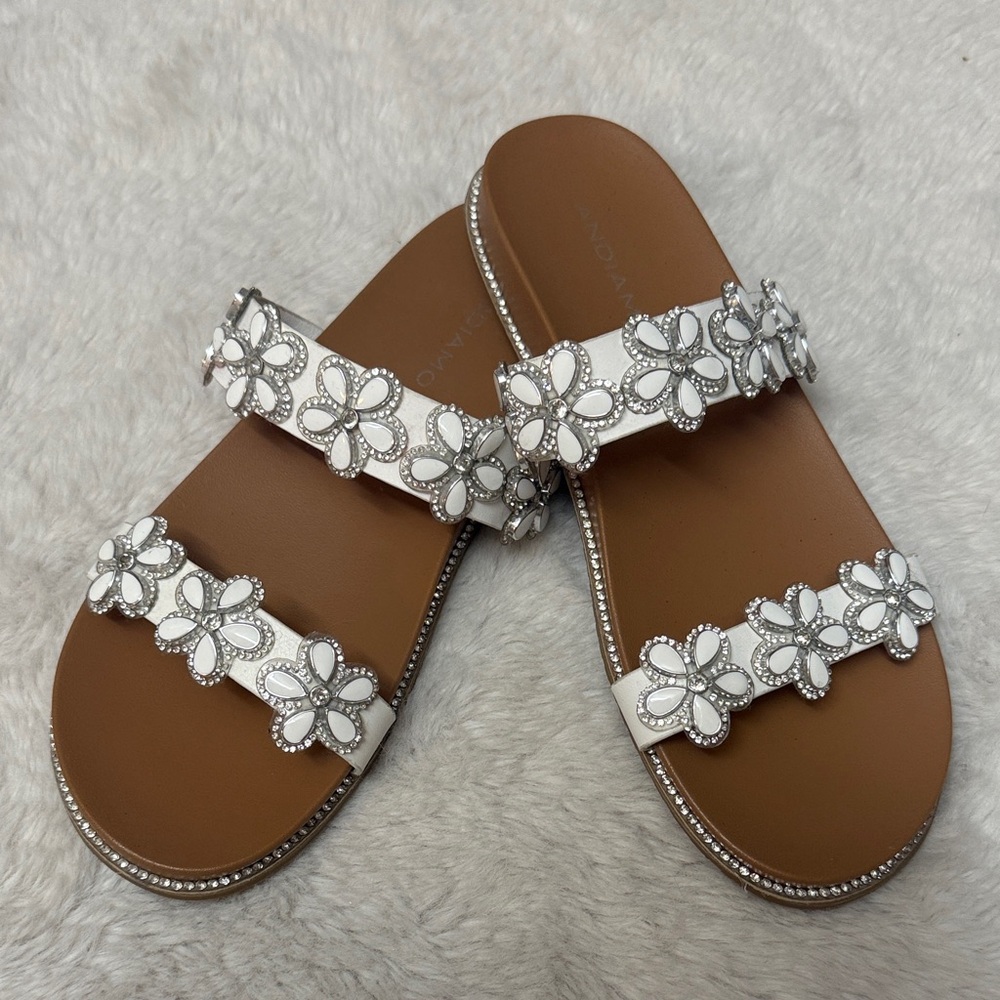 Elegant White Floral Sandals